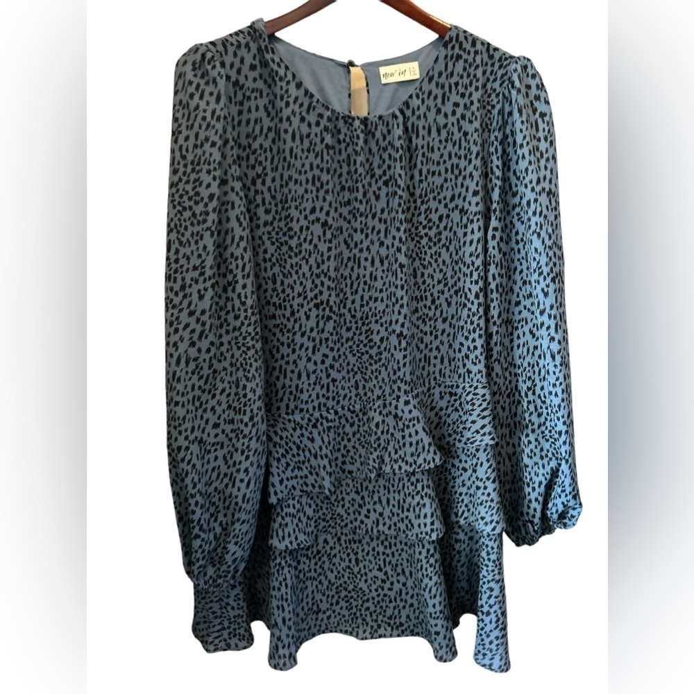 New In long sleeve, blue dress size‎ large